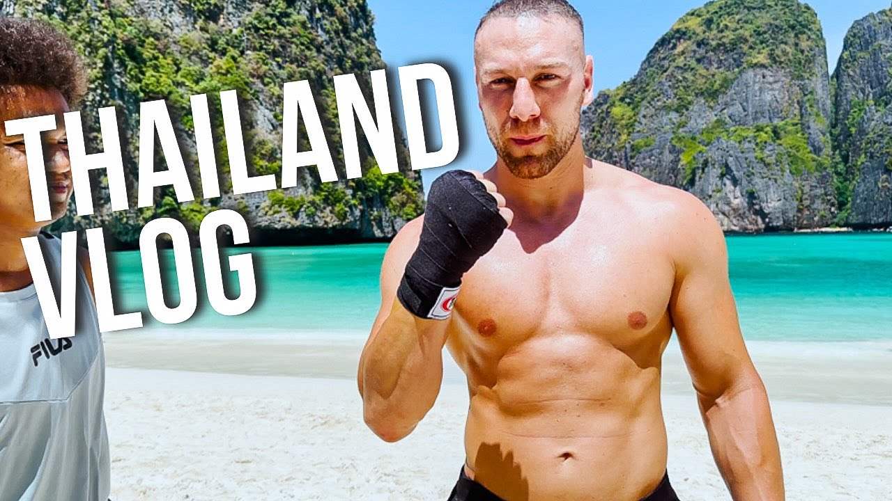 Hartes MMA Training am schönsten Strand der Welt!