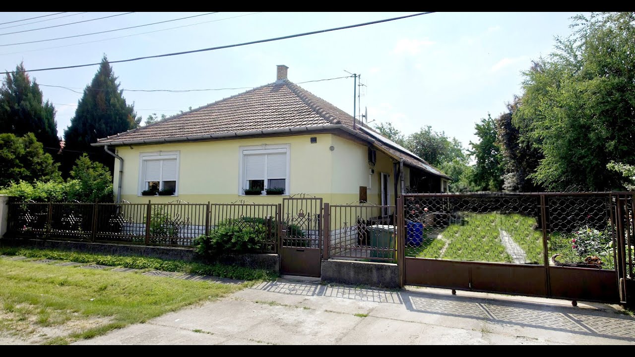 Felsőzsolcán 4 szobás jó állapotú családi ház napelemmel, garázzsal eladó!