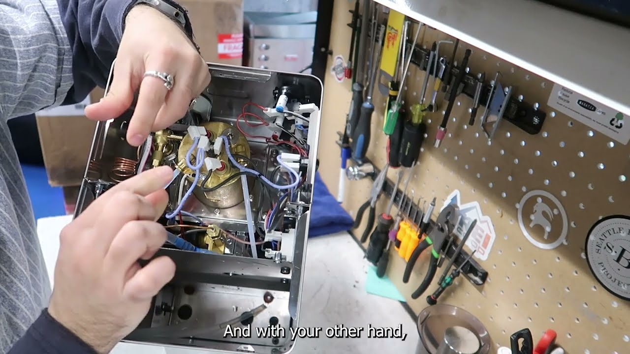 How to Drain LELIT Victoria