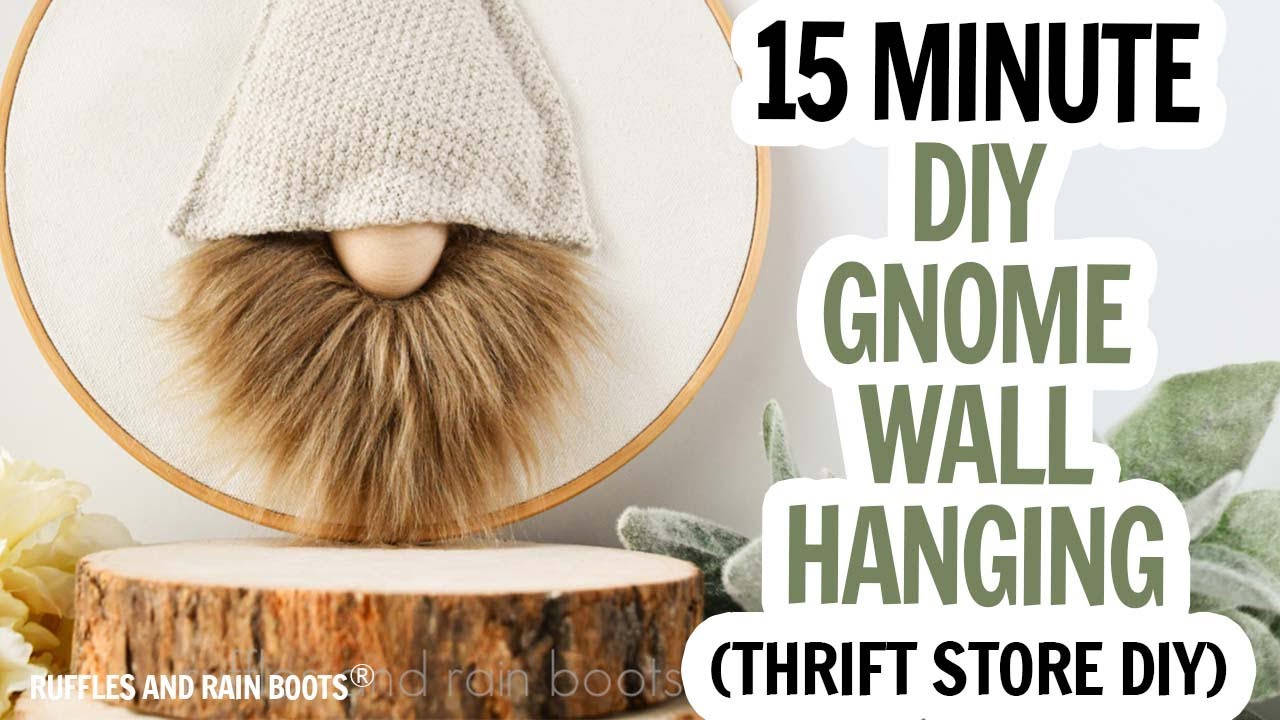 Gnome Wall Hanging / Embroidery Hoop Gnome / DIY Gnomes / Gnome Crafts to Make and Sell
