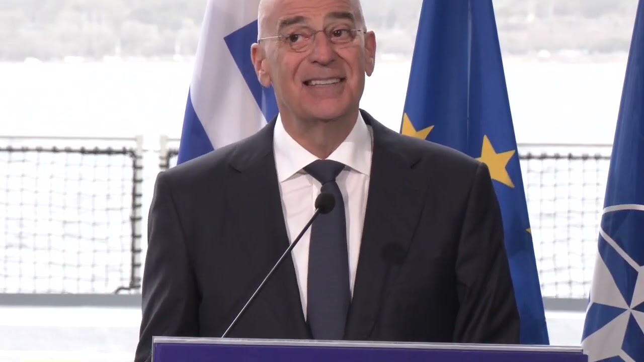 Συνάντηση  Δένδια με την Υπουργό Ενόπλων Δυνάμεων της Γαλλίας Catherine Vautrin στη Φρεγάτα «Κίμων»