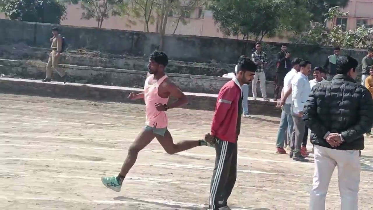 Degree Majra college डायमंड भाई ने 800 एम में धुआं उठा दिया 🏃‍➡️#rsnirob #hindisong 