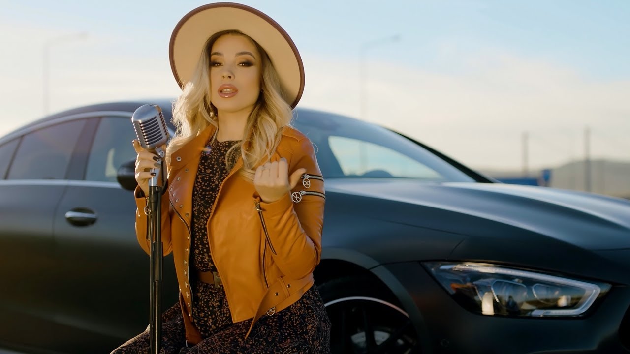 Cristina Maria Farcas - Mi-ai pus foc la inimioara [videoclip oficial]