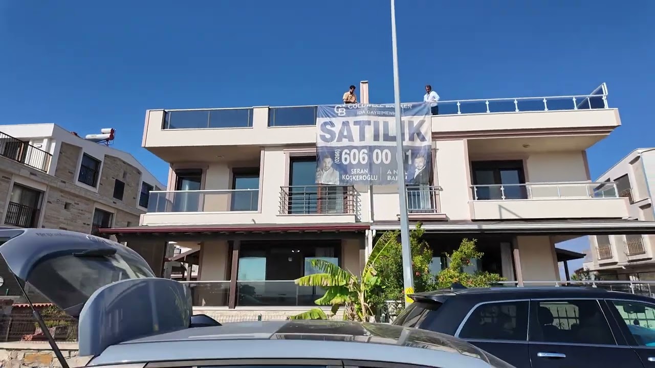 Sarımsaklı Plajı’nda denize sıfır satılık villa