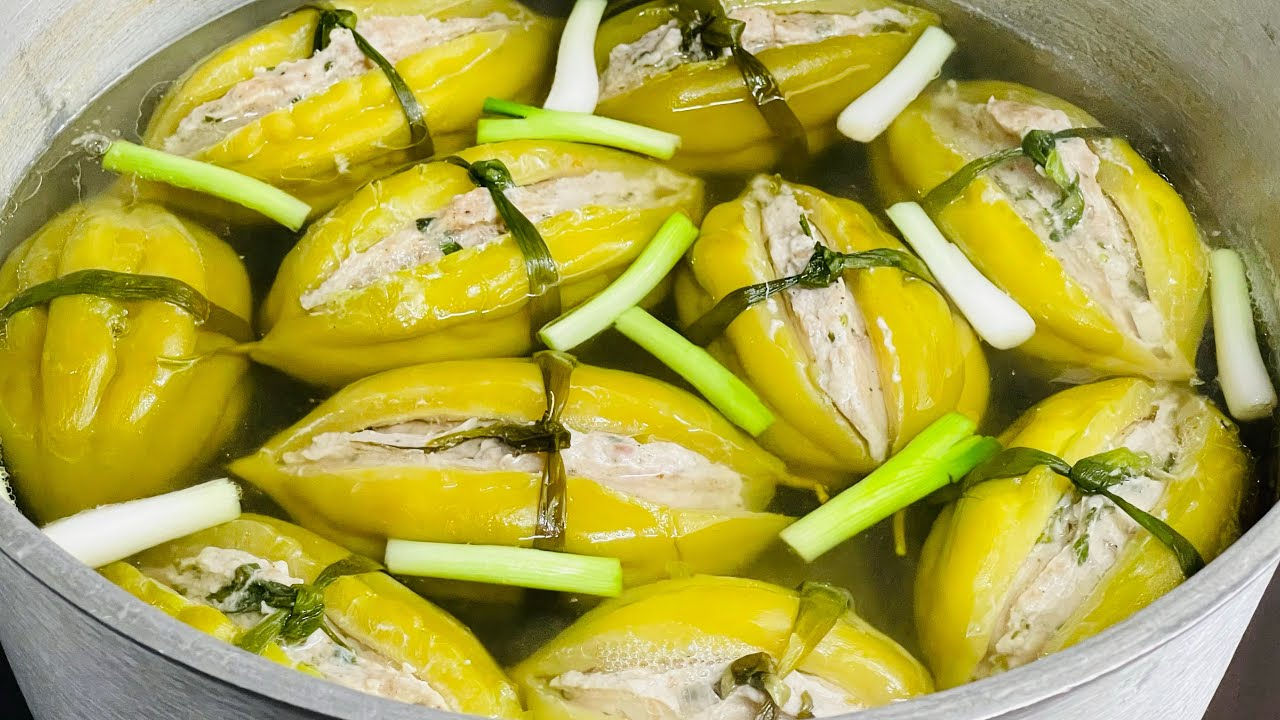 Cách nấu canh khổ qua nhồi thịt thơm ngon hạn chế được vị đắng