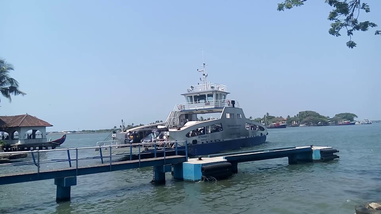 Fort Kochi - Vypin Ro Ro Service