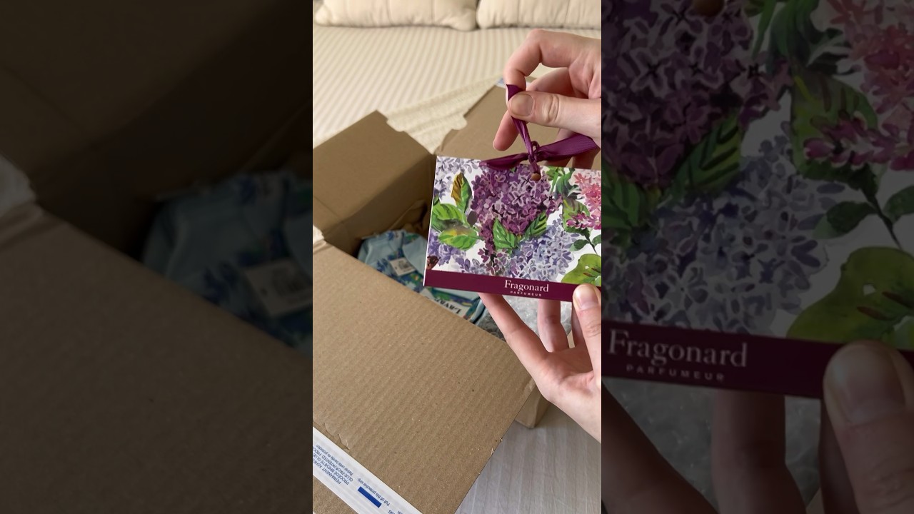 Unboxing #unboxing #giftideas #mothersday #asmr #haul #perfume #frenchperfume #fragonard
