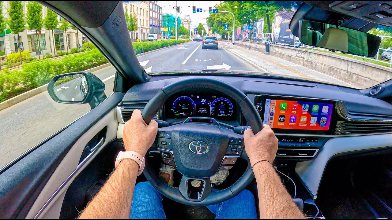 Toyota Camry Hybrid POV &ndash; e-CVT Acceleration SOUND & Performance (7.9s Test) | #2597 Joe Black
