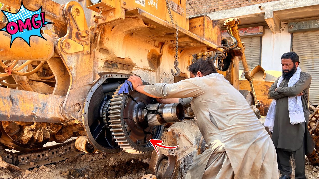 Caterpillar Final Drive Rebuild | Broken Tube Welded & Gears Repaired by Expert Mechanic