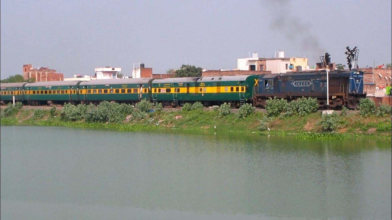 Jaynagar Garib Rath Express Arriving Darbhanga