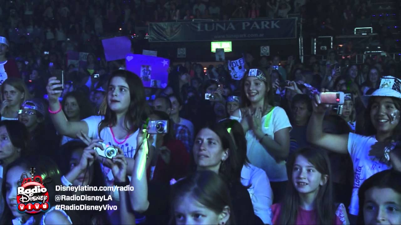 Violetta en Radio Disney Vivo