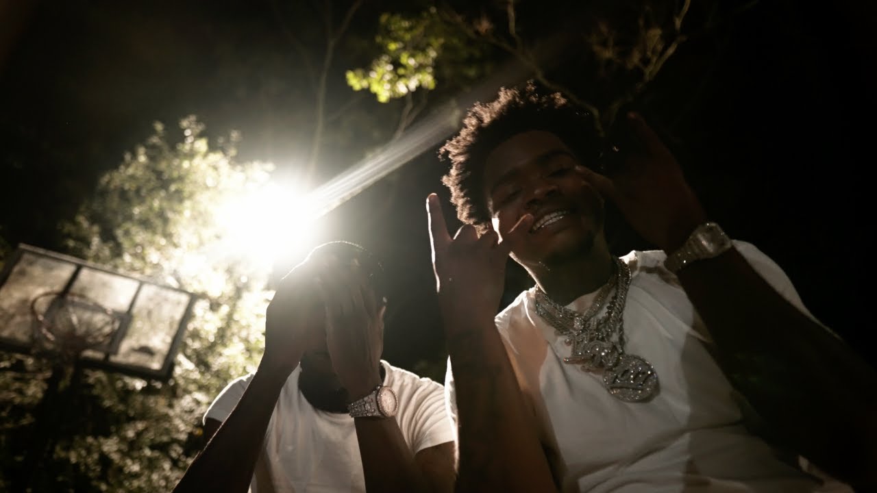 BiC Fizzle - Pressure (feat. PME JayBee) [Official Music Video]