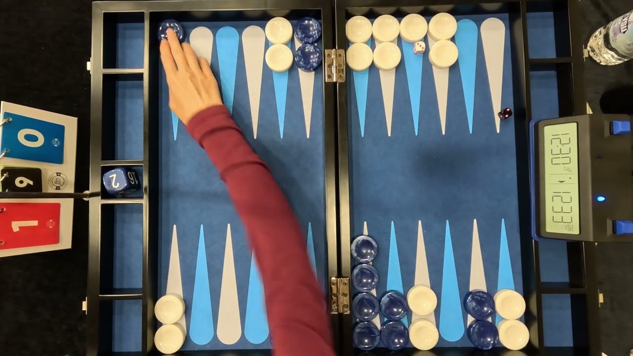 AKİKO YAZAWA (Blue) vs MADS ANDERSEN (White)