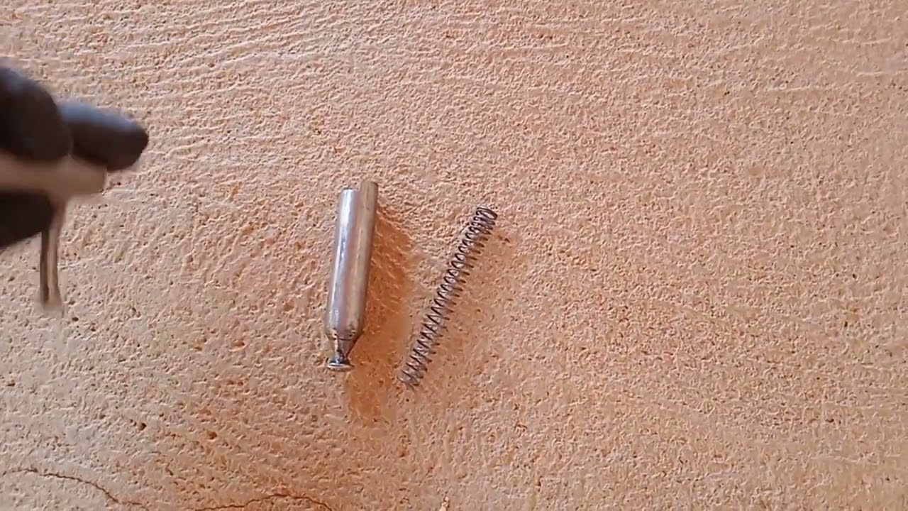 Sistema de ferrolho muito simples da certo em qualquer calibre