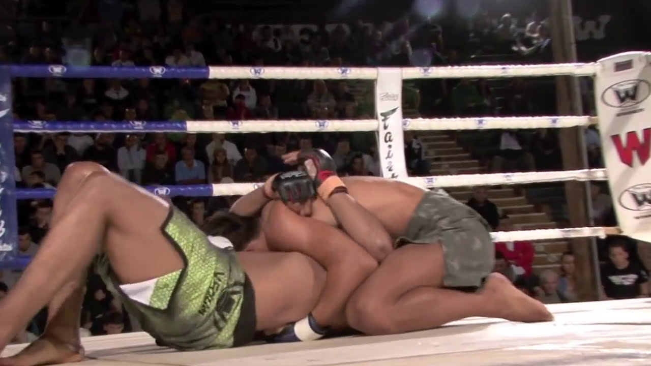 Jonathan León vs Osvaldo Mena
