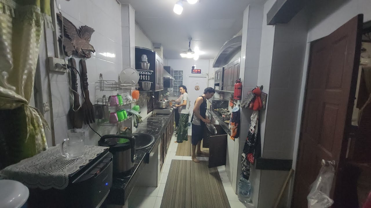 ماسج من كليةالتوائم قبل الفطار بنص ساعة(روتين المطبخ بعد الفطار 