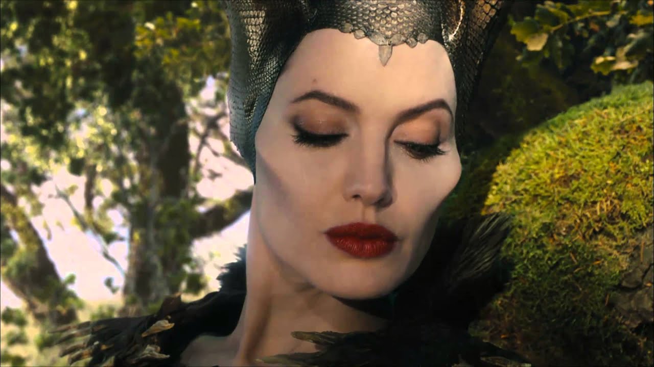 映画「マレフィセント」 アンジェリーナ・ジョリー、娘との共演特別映像が公開