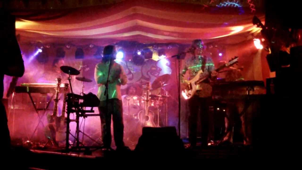 Seyyes- Yes Tribute Band Play  Siberian Khatru