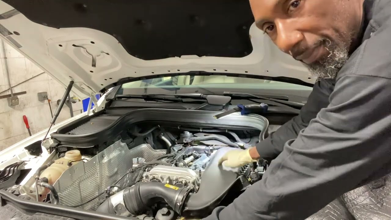 @Exodus Automotive 2020 Mercedes-Benz GLE 2.0 Turbo Утечка во впускном патрубке охлаждающей жидко...