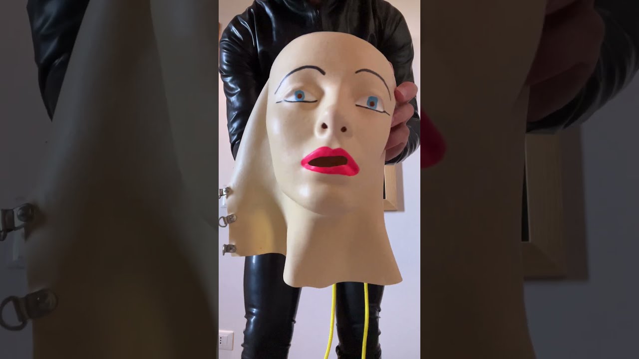 Female white heavy rubber mask #latexmask #rubbermask #heavyrubber #latexman