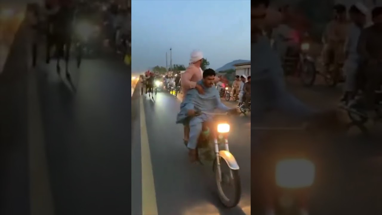 Pakistan tanga race. Lal pari VS Crunt  horse race. Congratulations to trunt horse to win the race.