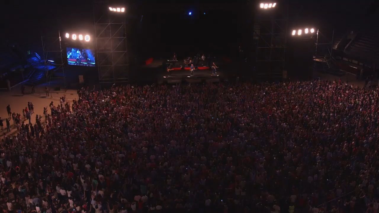 HOMBRES G  - El ataque de las chicas-cocodrilo (Concierto Las Ventas 2015)
