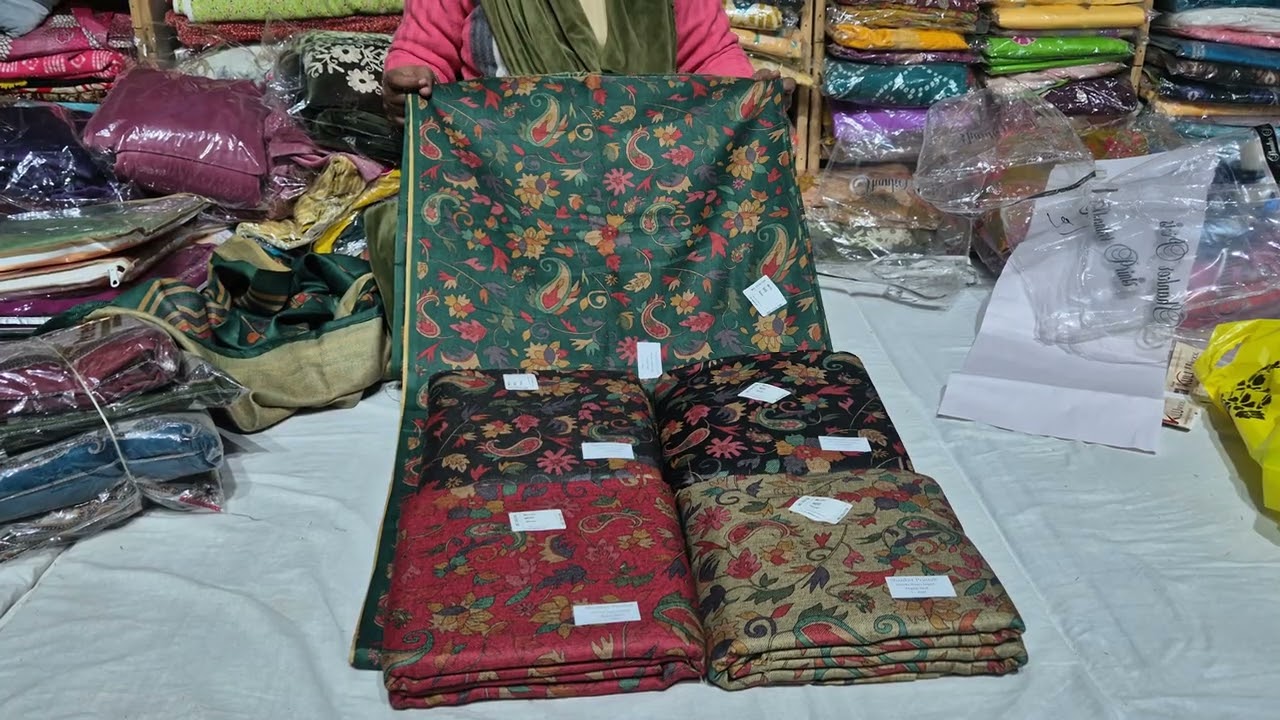 😍👍 Aa gye garm garm suit order no. 8800960010 jaldi order Karen 