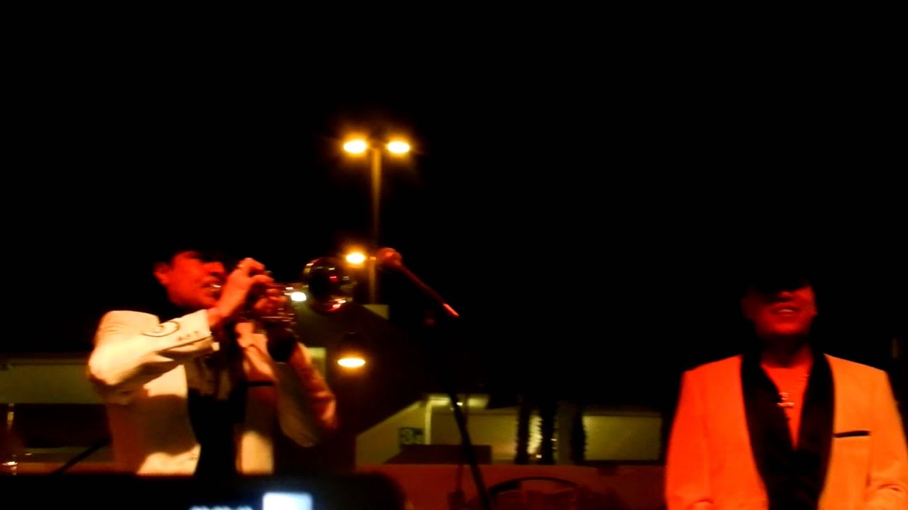 K PAZ DE LA SIERRA CANTA EN VIVO VOLVERE EN LAS VEGAS