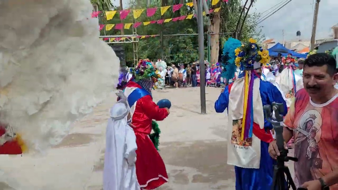 Danzas del Ejido La Paz (Pelea de la Malinche)
