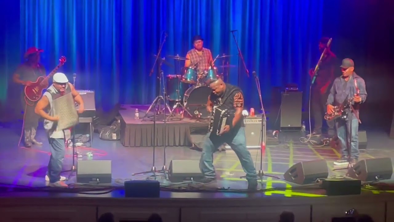 Dwayne Dopsie and the Zydeco Hellraisers - Dancing in the Streets