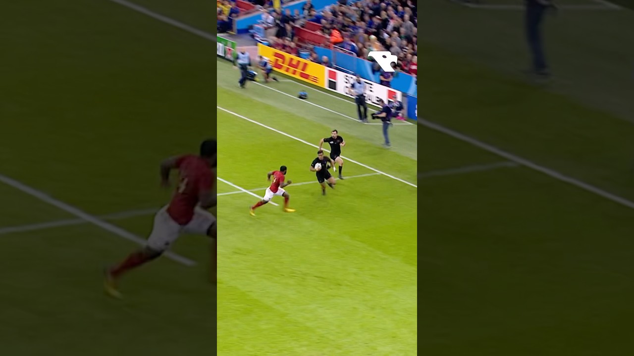 Julian Savea v David Pocock #rugby #davidpocock