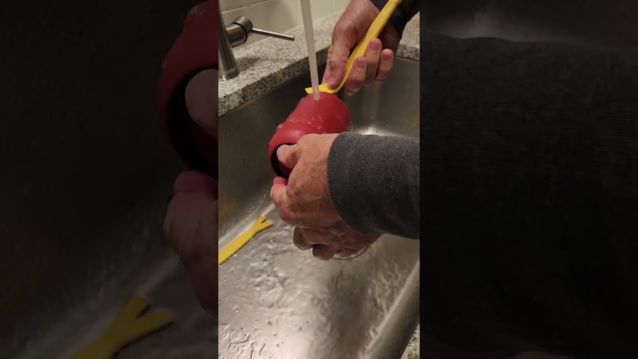 Nespresso Nomad sleeve removal