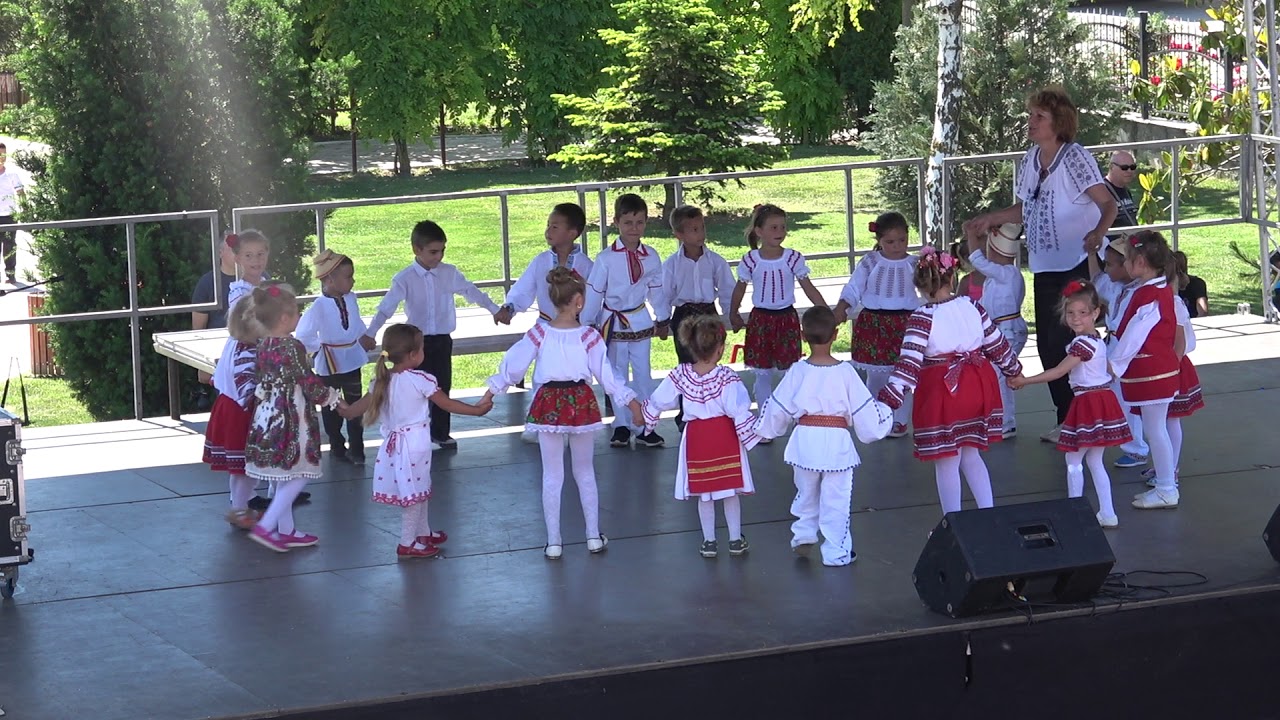 Dans popular gradinita din Pestera 1 iunie 2018