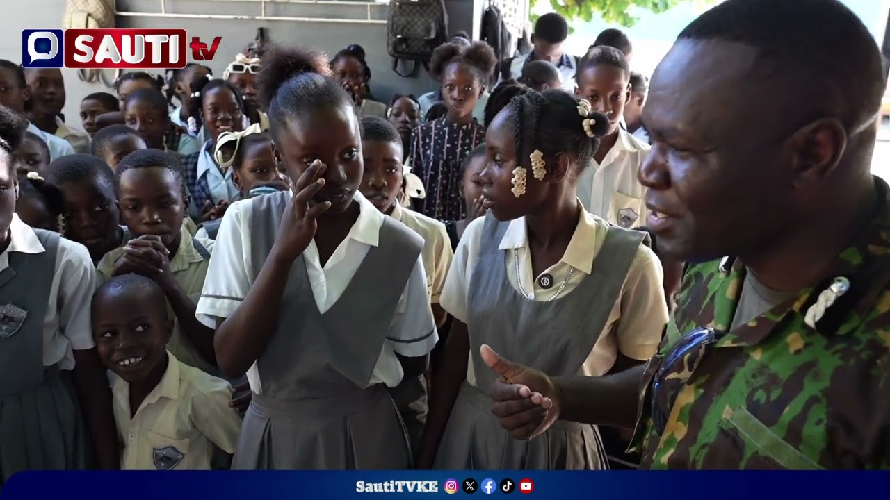HAITI LIFE:Kenyan Police Officers in Haiti Moments with school children, teaching them Swahili songs