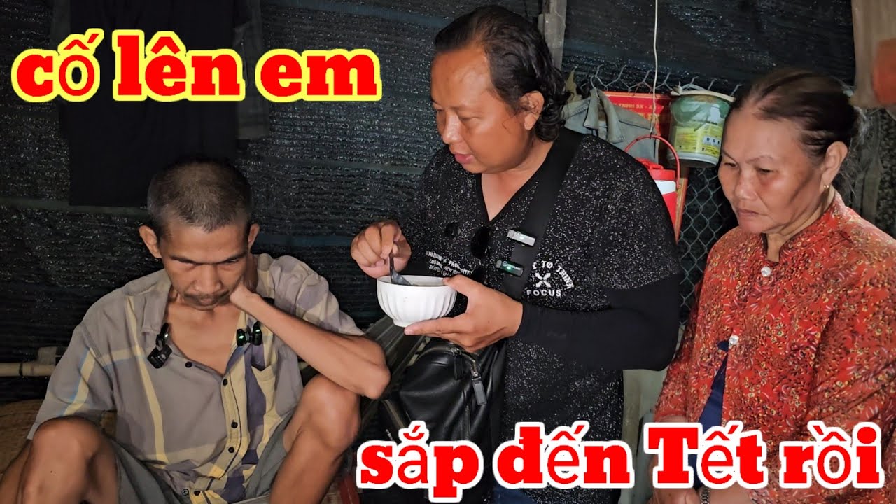 Duyên lành đã đến Hùng sống trong chuồng Heo sẽ được đi BV