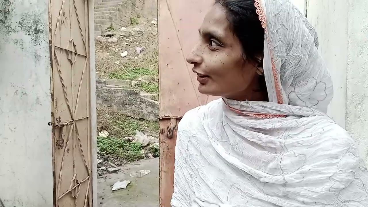 Paid kat diya bhai ne