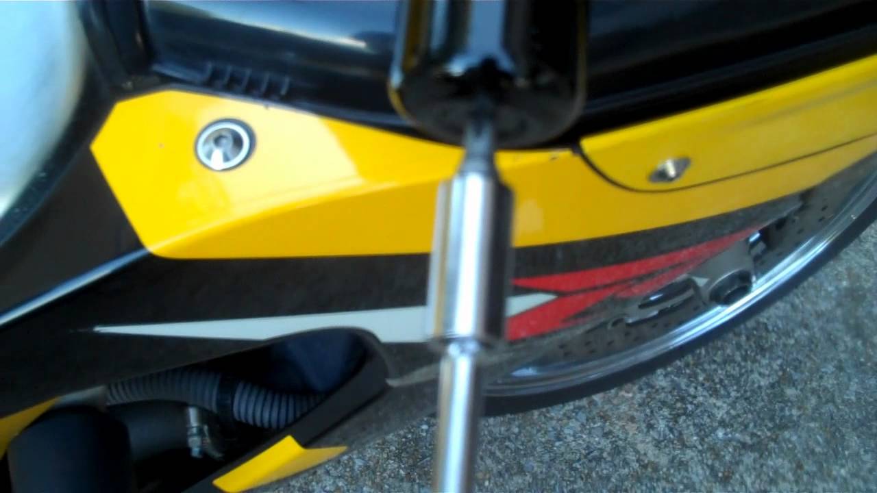 Suzuki GSXR 600 Bar End Install