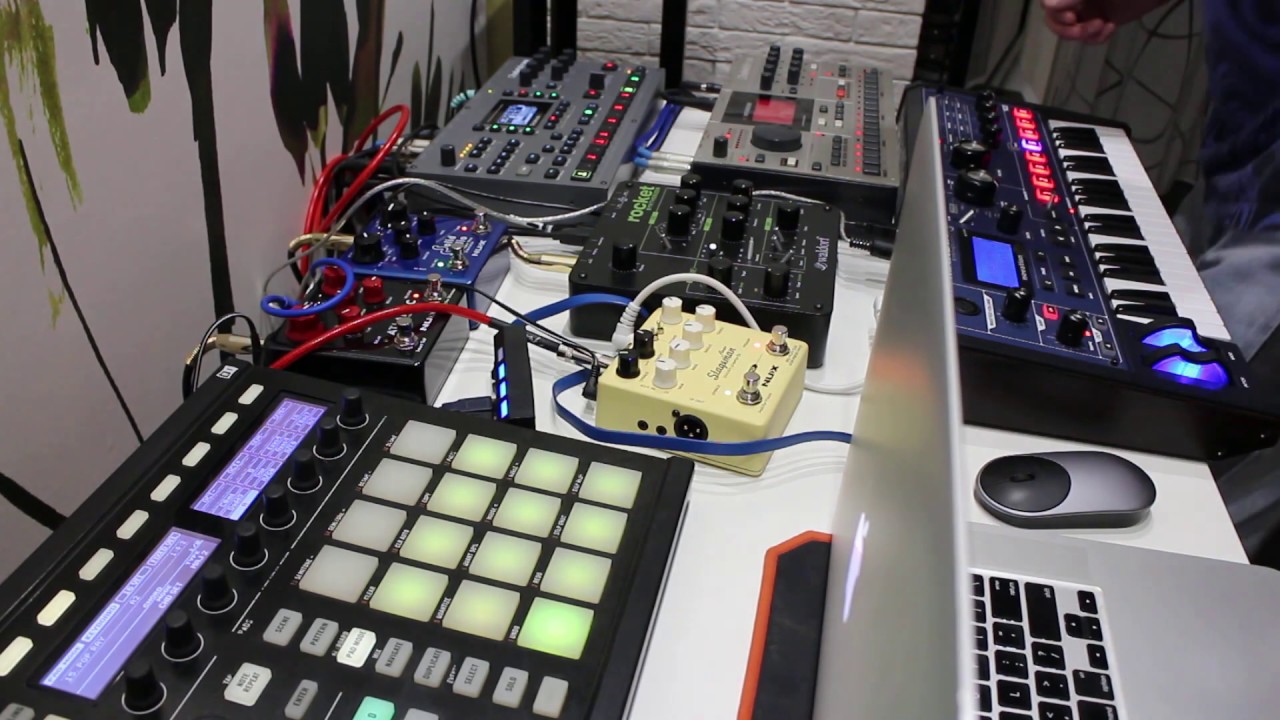 Seddler Live! -  Elektron Octatrack, MiniNova, Machinedrum, maschine mk2, Waldorf, NUX