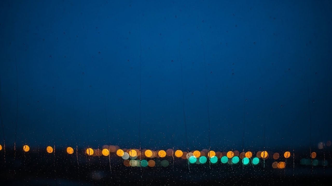 窓際雨音｜ガラスに当たる細かい雨