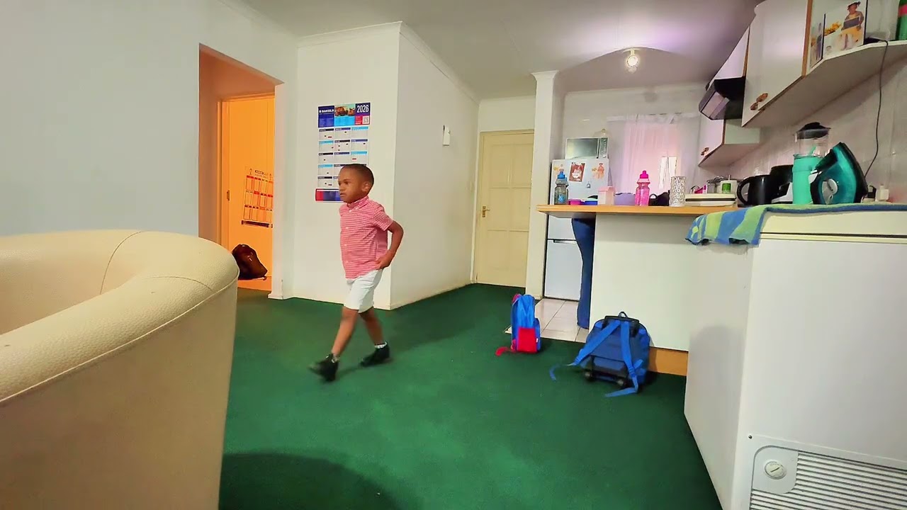 AZARIAHTV 20 Feb : it Friday and we are getting ready for school 