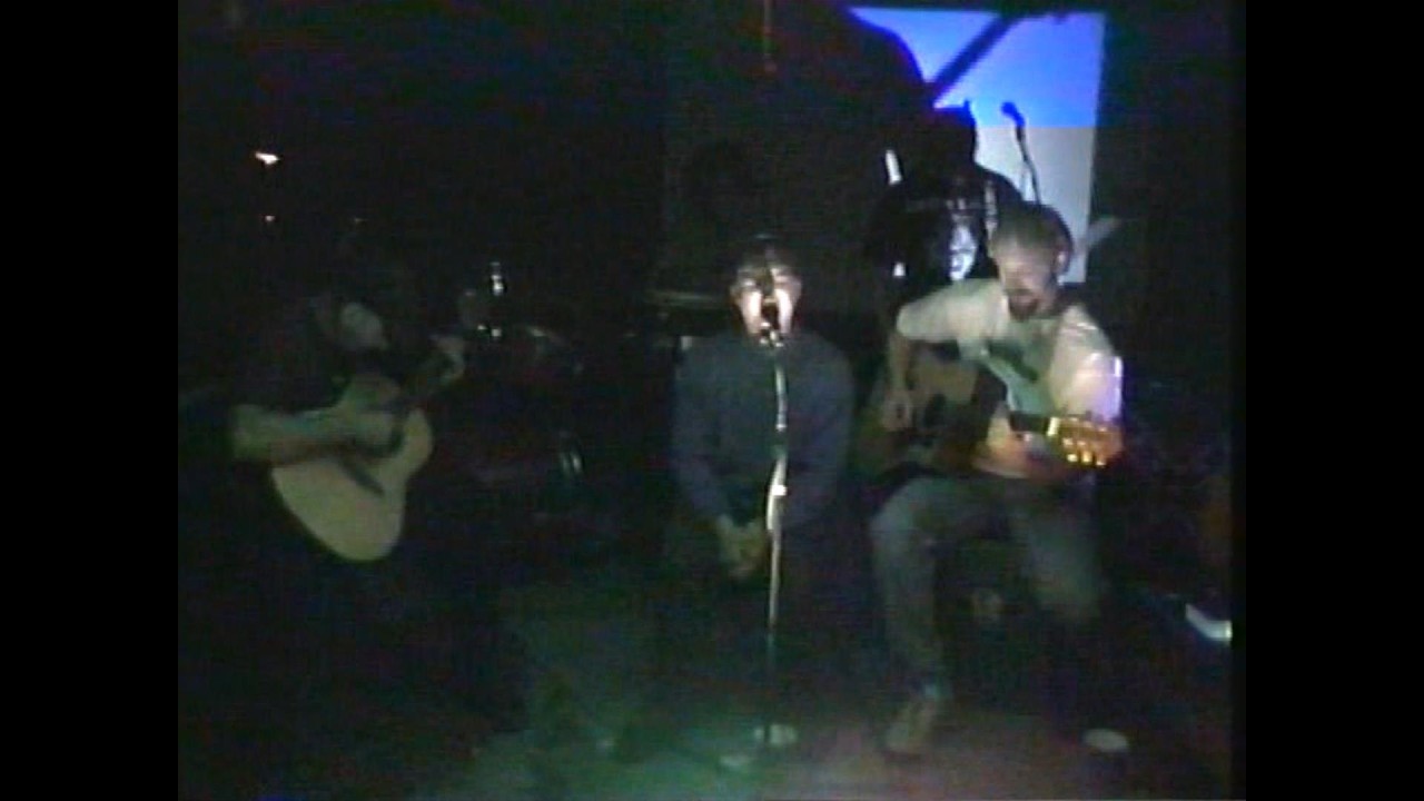 BOWLSCRAPER acoustic at BUBBA's