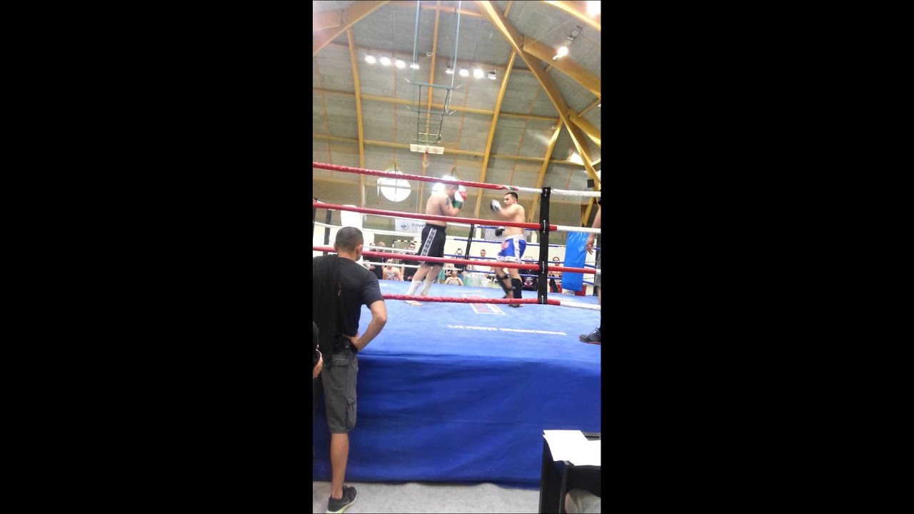 Doci laci .full contact!