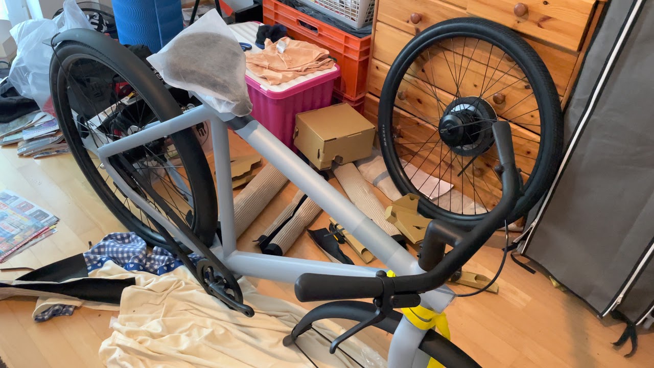 In die Zukunft: Das Vanmoof S3 E-Bike ausgepackt und aufgebaut !