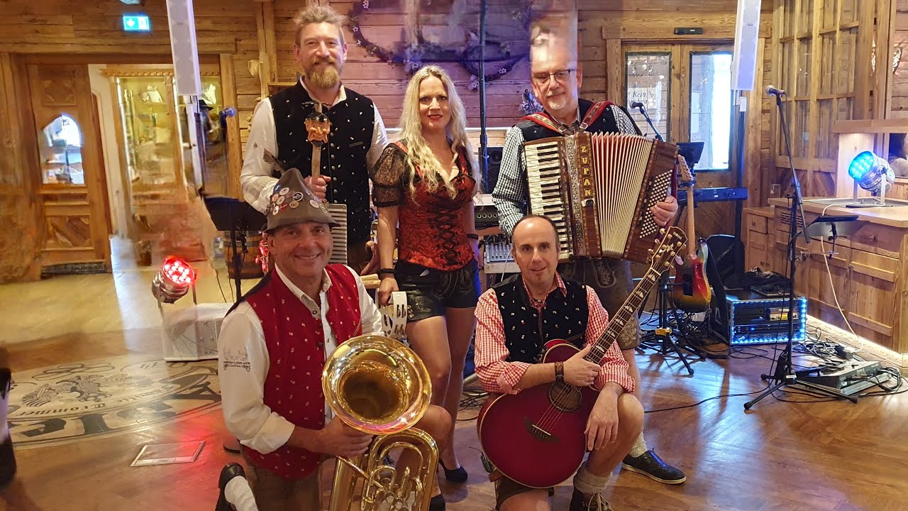 Bayerischer Abend mit der #Oktoberfestband #Gaudiblosn 2025 in Landshut