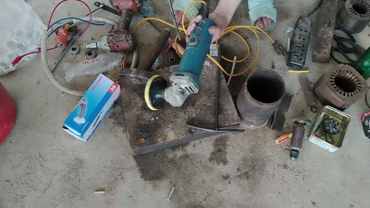 Thay rô cho máy chà bị quay ngược 