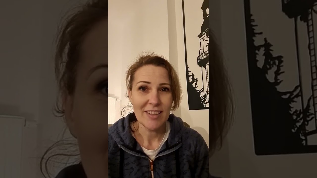 Feladni? Bele&aacute;llni? M&aacute;sokra hallgatni?