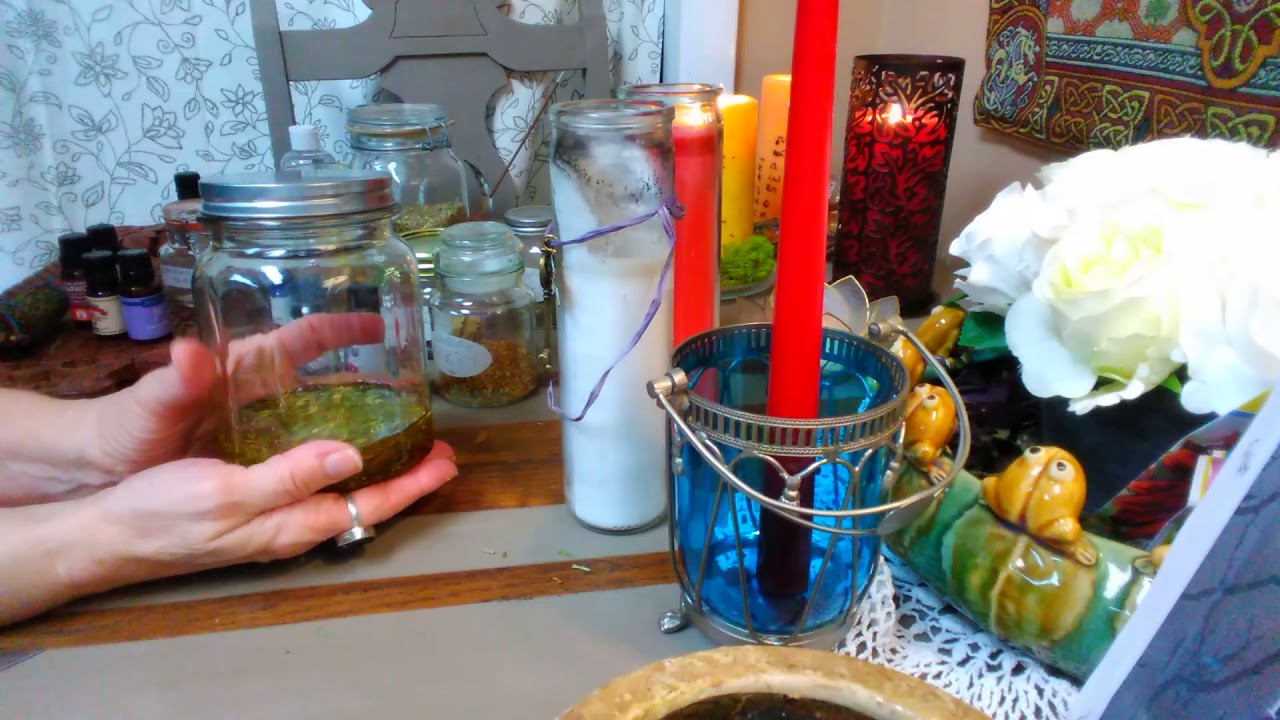Hecate Oil and Invocation