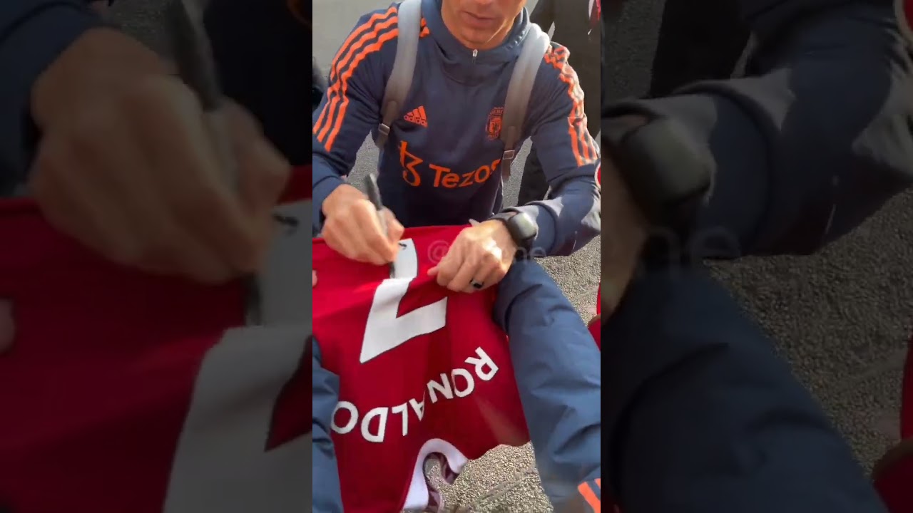 Cristiano Ronaldo autograph best moment