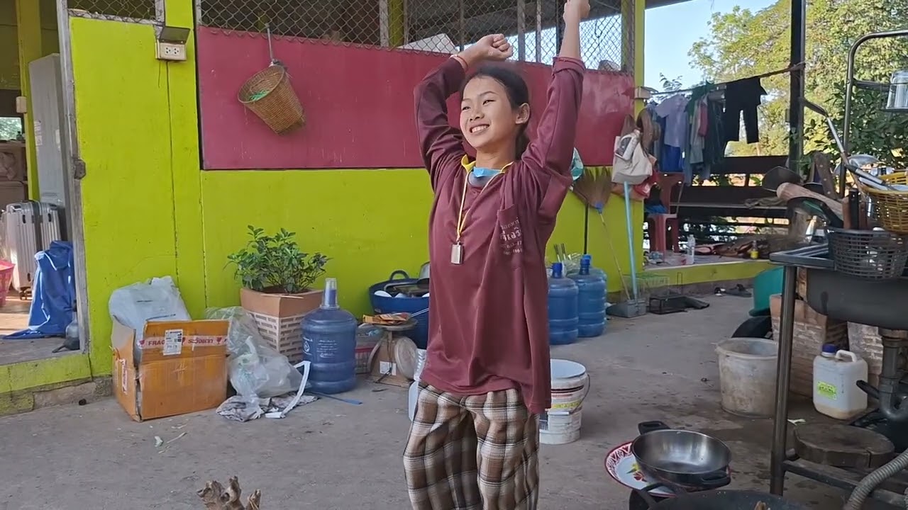 ธิดาลาวสอนควมคือคัก
