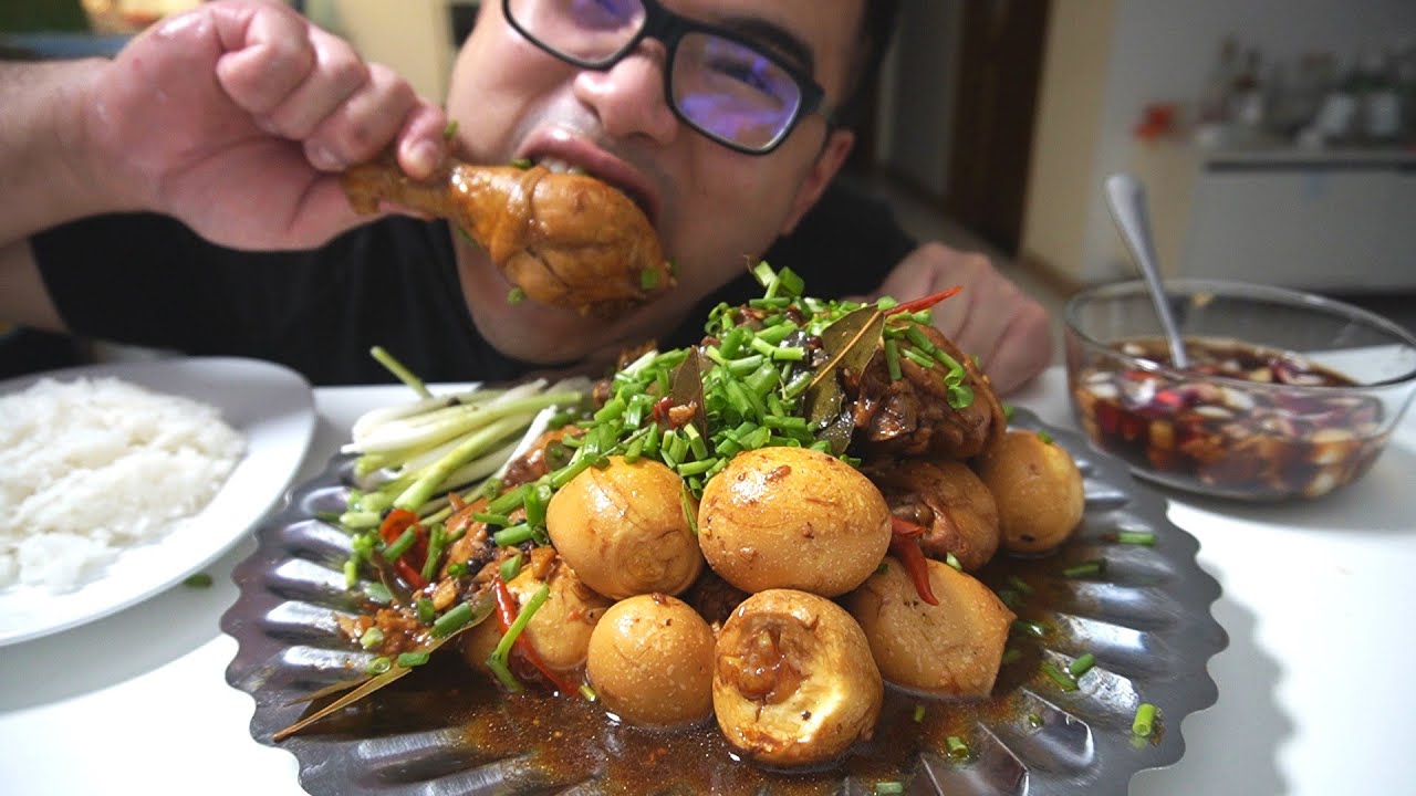 BEST Filipino Chicken Adobo